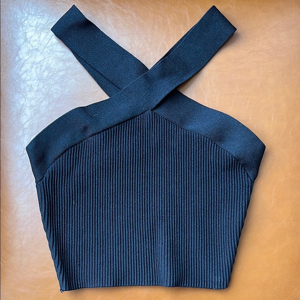 Aritzia Babaton Sculpt Knit Criss Cross Cropped Tank